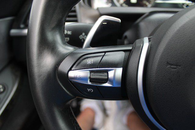 Used 2017 BMW 650i Convertible RWD image 30