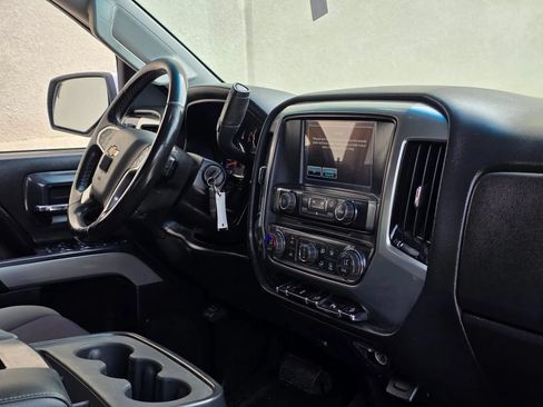 Used 2015 Chevrolet Silverado 2500 LT w/ LT Convenience Package AWD/4WD image 18