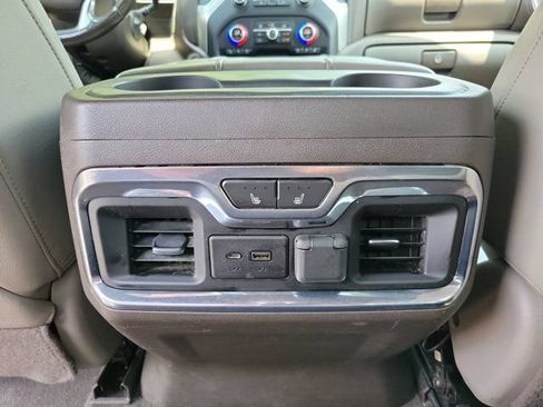 Used 2020 Chevrolet Silverado 1500 LTZ w/ LTZ Premium Package AWD/4WD image 8