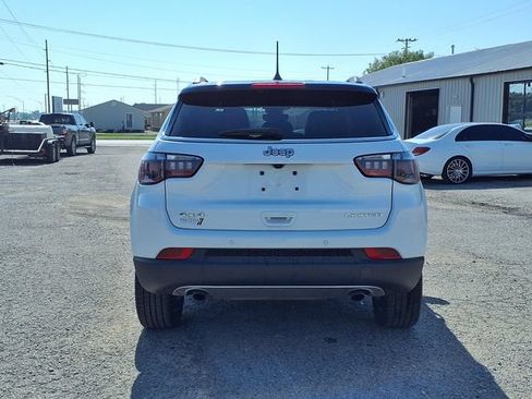 Used 2023 Jeep Compass Limited AWD/4WD image 18
