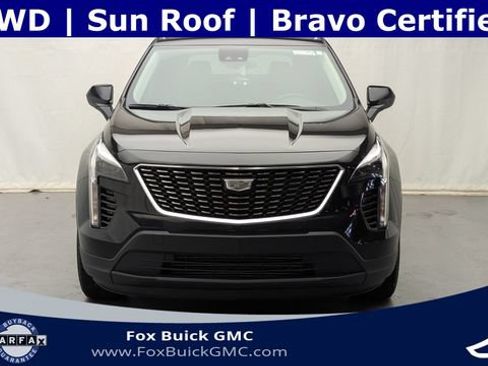 Certified 2023 Cadillac XT4 Luxury w/ Cold Weather Package AWD/4WD image 3