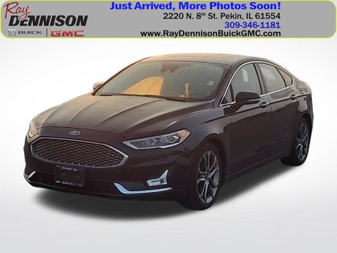 Used 2020 Ford Fusion Titanium FWD image 1