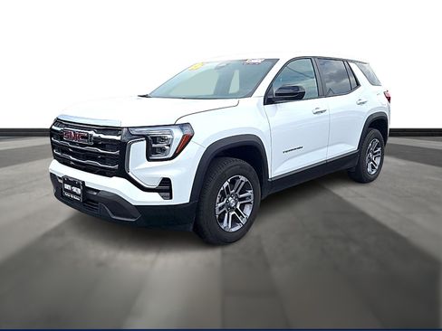 Used 2026 GMC Terrain Elevation FWD image 1