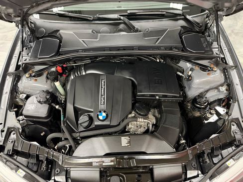 Used 2013 BMW 135i Coupe RWD image 28
