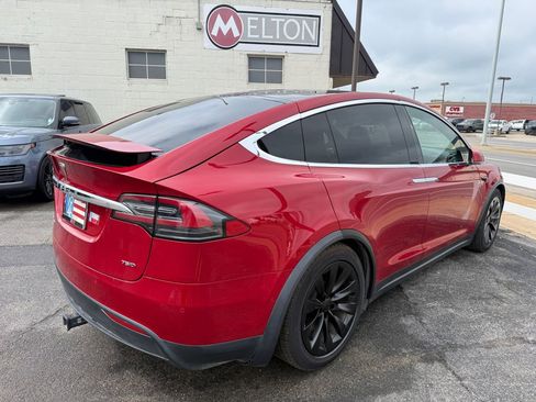 Used 2017 Tesla Model X 75D AWD/4WD image 11