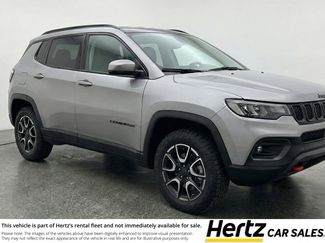 Used 2025 Jeep Compass Trailhawk AWD/4WD video 1