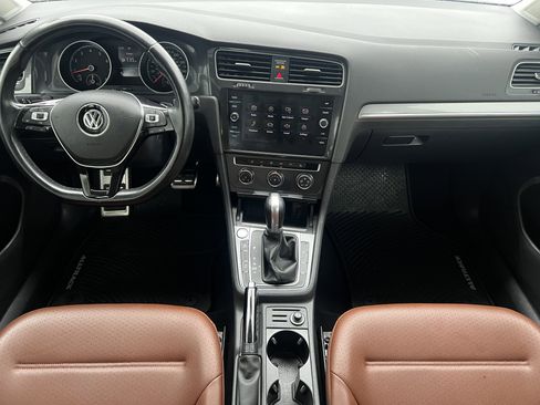 Used 2018 Volkswagen Golf Alltrack SE image 33