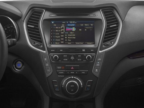 Used 2017 Hyundai Santa Fe Limited AWD/4WD image 13