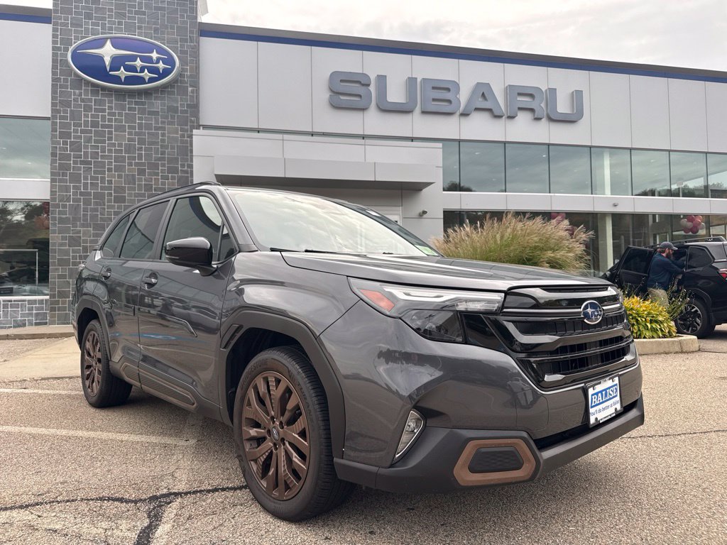 Used 2025 Subaru Forester Sport AWD/4WD image 1