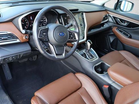Used 2022 Subaru Outback Touring AWD/4WD image 12