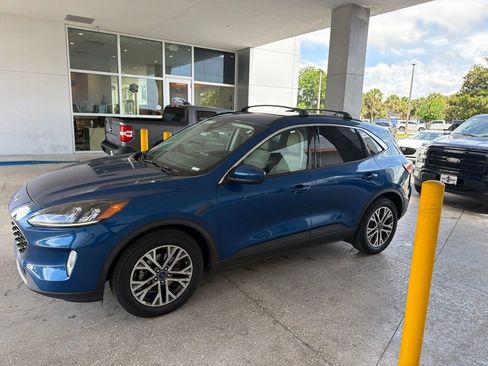 Used 2022 Ford Escape SEL FWD image 4