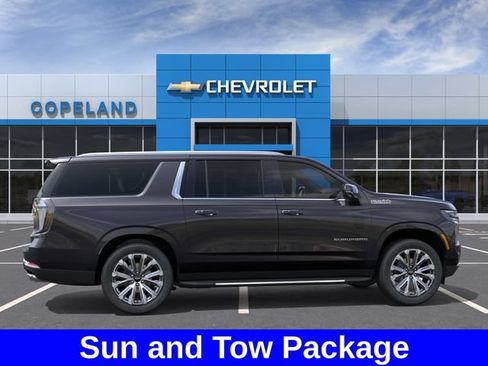 New 2026 Chevrolet Suburban High Country w/ Sun And Tow Package AWD/4WD image 6