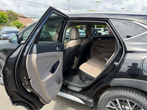 Used 2020 Hyundai Tucson Limited w/ Cargo Package AWD/4WD image 9