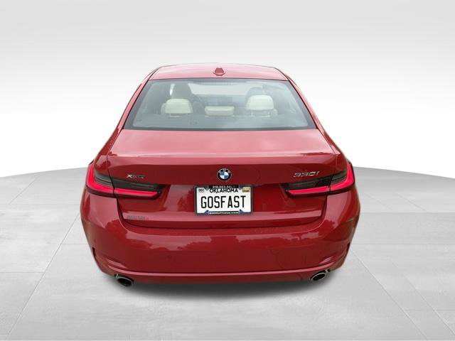 Used 2024 BMW 330i xDrive Sedan w/ Premium Package AWD/4WD image 4