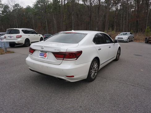 Used 2016 Lexus LS 460 w/ Comfort Package image 22