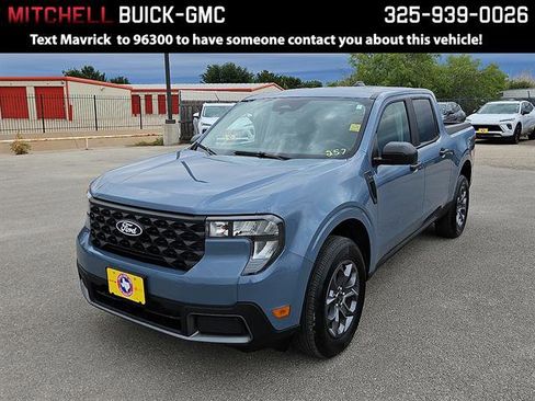 Used 2025 Ford Maverick XLT FWD image 1