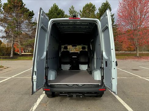 New 2026 Mercedes-Benz Sprinter 2500 image 23