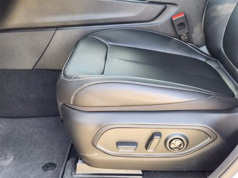 New 2025 Jeep Grand Cherokee Limited image 17