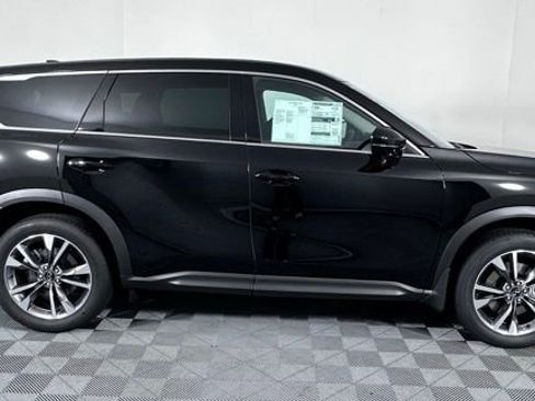 Certified 2026 INFINITI QX60 Pure w/ Cargo Package image 8