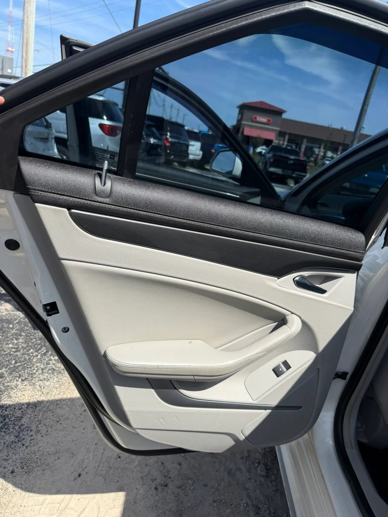 Used 2011 Cadillac CTS Sedan RWD image 16