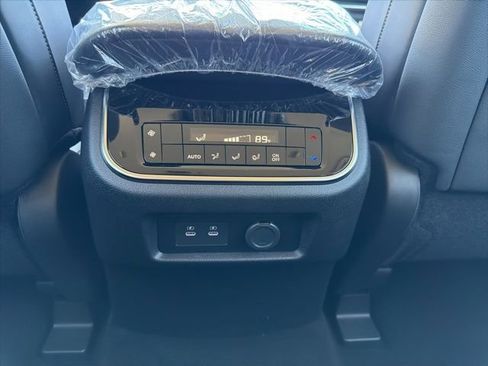 New 2026 Nissan Armada SV image 16