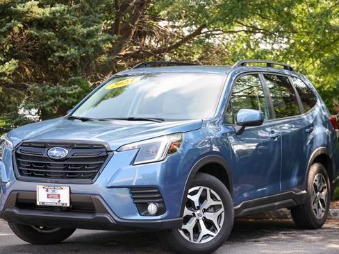 Certified 2023 Subaru Forester Premium AWD/4WD image 17