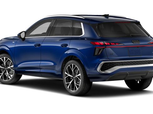 New 2026 Audi Q3 quattro 2.0T AWD/4WD image 5