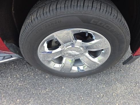 Used 2015 Chevrolet Suburban LTZ AWD/4WD image 44
