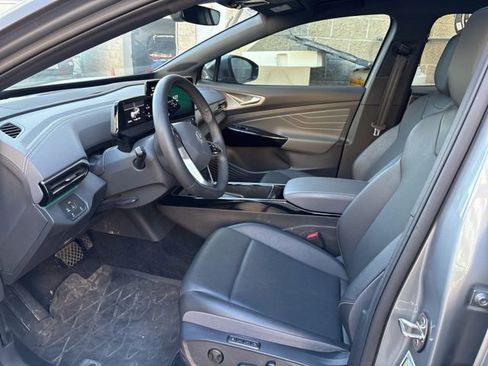 Certified 2023 Volkswagen ID.4 Pro S image 8