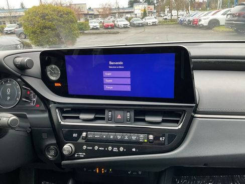 Used 2024 Lexus ES 250 250 image 18
