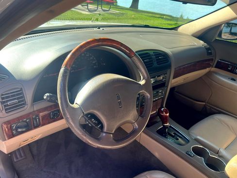 Used 2002 Lincoln LS image 12