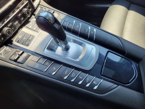 Used 2012 Porsche Panamera 4 AWD/4WD image 23