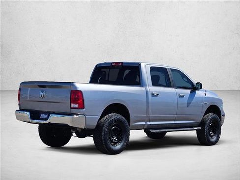 Used 2019 RAM 1500 Classic SLT image 5