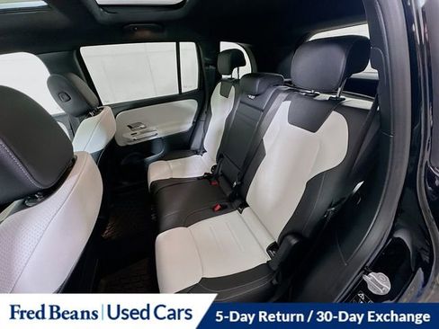 Used 2021 Mercedes-Benz GLB 250 GLB 250 image 25