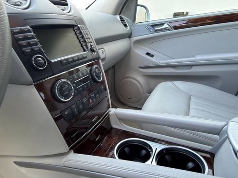 Used 2007 Mercedes-Benz ML 320 4MATIC image 24