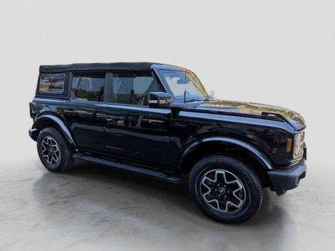 Used 2022 Ford Bronco Outer Banks AWD/4WD image 6