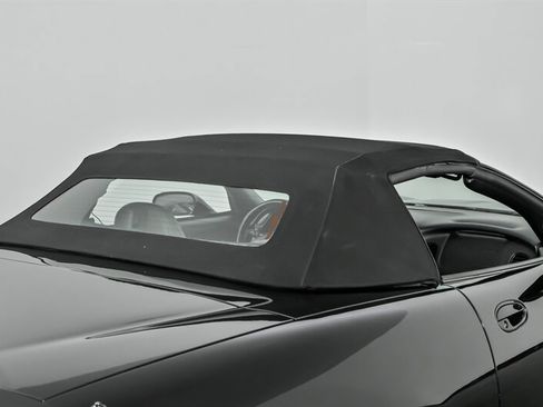 Used 1998 Chevrolet Corvette Convertible image 18