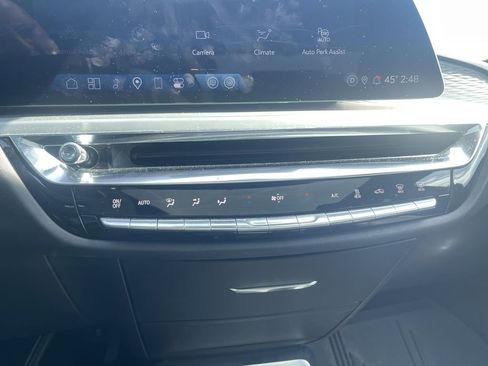 Certified 2024 Cadillac Lyriq Sport image 17