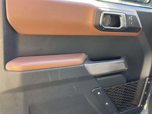 Used 2022 Ford Bronco Outer Banks image 15