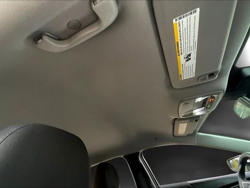 Used 2024 Chevrolet Malibu LT image 25