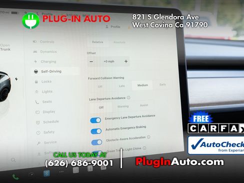 Used 2023 Tesla Model Y Performance AWD/4WD image 25