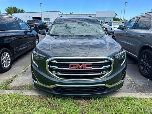 Used 2019 GMC Terrain SLT w/ Preferred Package FWD image 8