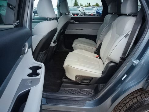 Used 2025 Hyundai Palisade SEL AWD/4WD image 10
