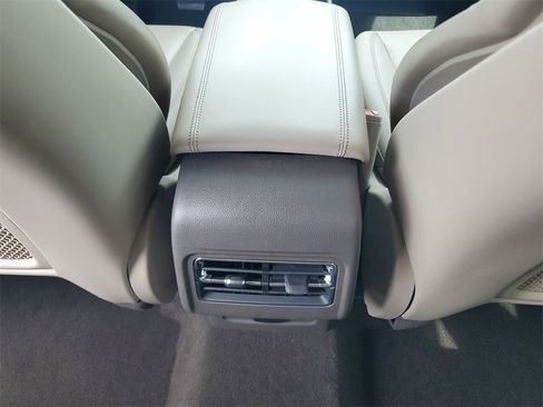 Used 2022 Lincoln Corsair FWD image 14