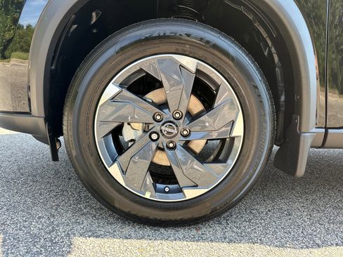 New 2026 Nissan Rogue SV image 11