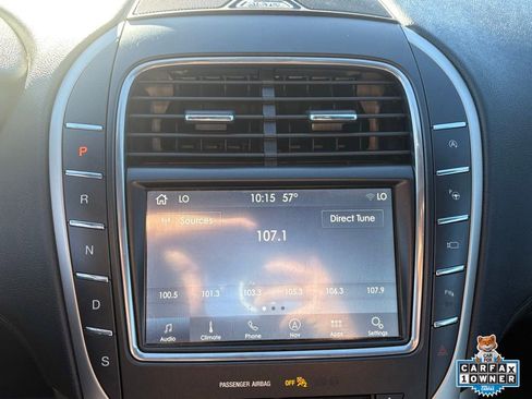 Used 2019 Lincoln Nautilus Reserve image 17