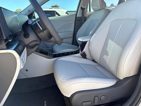 New 2026 Hyundai Kona Limited image 8