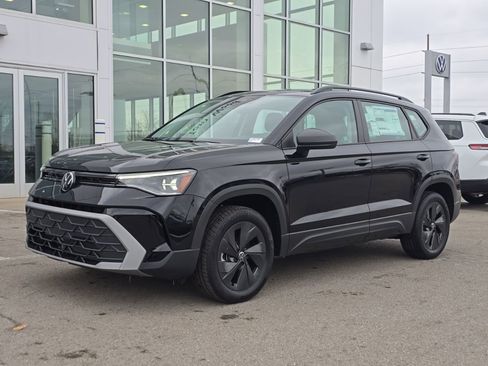 New 2026 Volkswagen Taos S FWD image 6