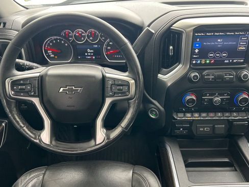 Used 2019 Chevrolet Silverado 1500 LT Trail Boss image 11