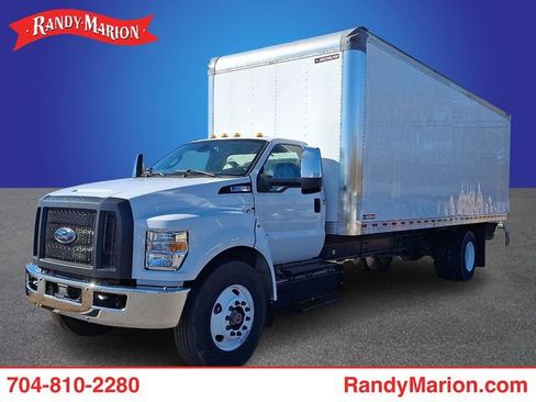 Used 2023 Ford F650 2WD Regular Cab Super Duty image 1